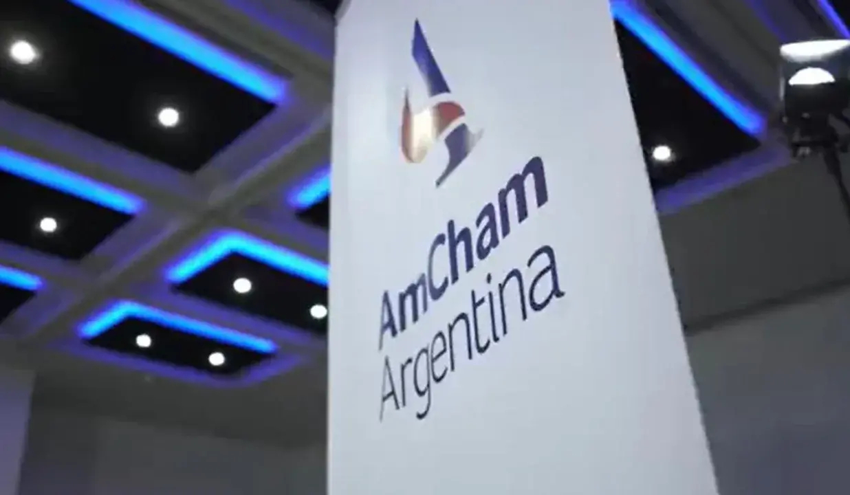 Alpha Media estuvo presente en el AmCham Summit 2025